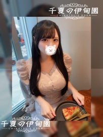 【東京出勤】編號：B146 身材：160/52kg/F/21歲