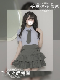 【東京出勤】編號：B50 身材：165/51/E/20歲