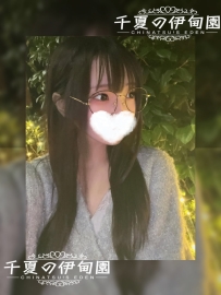 【東京出勤】隱藏版 O L  160cm/44kg/E/25歲