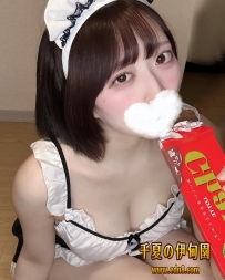 💗名字：凜菜（りんな） 肌膚滑順帶香氣，床上反應真實，每一下都輕顫咬唇。