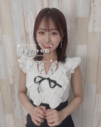 彩凪（あやな）清楚系で笑顔が可愛いタイプ。